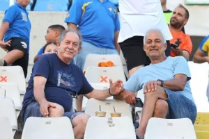 (Φωτορεπορτάζ) Οι ΑΠΟΕΛίστες στο ΓΣΠ