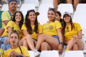 Ξεσήκωσαν την Περιστερώνα οι ΑΕΛίστες (φώτος & βίντεο)