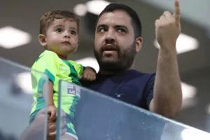 (Φωτορεπορτάζ) Ο κόσμος της ΑΕΚ στην "ΑΡΕΝΑ"