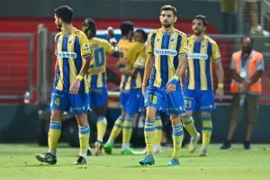 Πάρτι στο πέταλο και σύνθημα πρόκρισης (βίντεο)