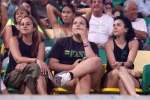 (Φωτορεπορτάζ) Ο κόσμος της ΑΕΚ στην "ΑΡΕΝΑ"