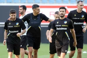 Η τελευταία προπόνηση του ΑΠΟΕΛ πριν τη Γάνδη (φώτος)