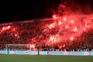 (Φωτορεπορτάζ) Οι ΑΠΟΕΛίστες στο ΓΣΠ