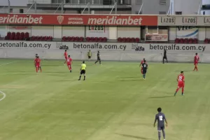 Ερυθρόλευκη νίκη (Σαλαμίνα-Οθέλλος 2-0) (ΣΧΟΛΙΟ)
