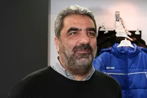 Αποθέωσε... Πηλέα ο Χελάκης