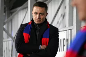 Ο πολυεκατομμυριούχος πρόεδρος της Rakow: "Ο στρατηγός που ξαναχτίζει την αγαπημένη του ομάδα"