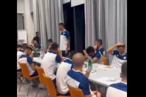 Τούρτα και κεράκια (Εθνική)