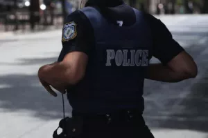 Κύκλωμα διακίνησης ναρκωτικών: Το email που «έκαψε» τον αστυνομικό και τον αδελφό του