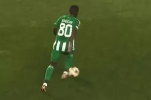 Χτύπημα... με Μπαμπίκα