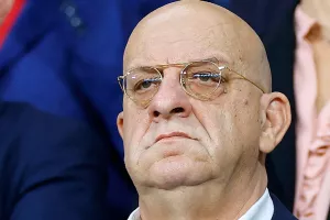 Τα είδε ο Κούμας;