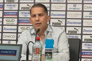 Δείτε όσα είπαν Μιλόγεβιτς/Κίρζης (Ανέβηκαν οι τόνοι στη διάσκεψη)
