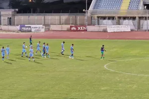 "Ζεστάθηκε" με 7αρα πριν την πρεμιέρα της η ΕΝΠ! (φώτος)