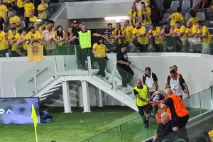  Λιποθυμικό επεισόδιο υπέστη φίλαθλος της ΑΕΛ