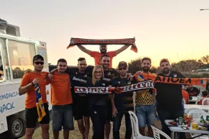 Πορτοκαλί... πηγαδάκι! 