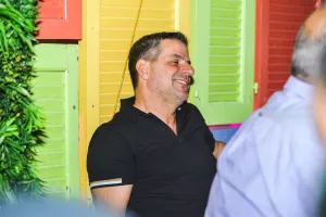 "Μαυροπράσινο" δείπνο λίγο πριν την πρεμιέρα (φώτος)