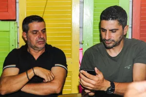 "Μαυροπράσινο" δείπνο λίγο πριν την πρεμιέρα (φώτος)