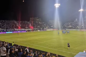 Φάνηκε... στο χειροκρότημα ότι βρίσκεται στον σωστό δρόμο