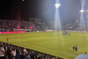Φάνηκε... στο χειροκρότημα ότι βρίσκεται στον σωστό δρόμο