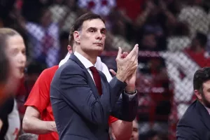 «Ο Ολυμπιακός περιμένει και θα κάνει την κίνησή του την κατάλληλη στιγμή»