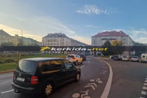 Πρωινό στην Πράγα με... 13αρι (φώτος)