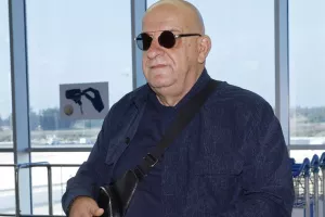 ΜΟΝΟ Κούμας!