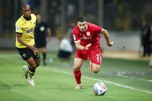 Tιμούρ... είναι και ο Πηλέας της Superleague! 