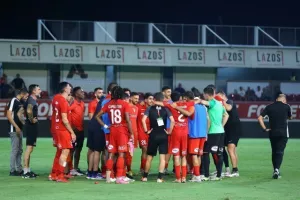 Λύτρωση στις καθυστερήσεις και πρώτη “ερυθρόλευκη” νίκη (Φώτος)