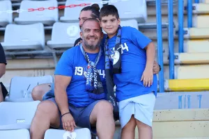 Στα... μπλε η Δυτική από τους Ανορθωσιάτες (φωτορεπορτάζ)