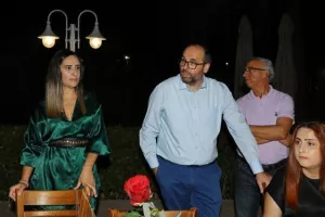 (ΦΩΤΟΣ) Συνάντηση με την πρόεδρο της Βουλής