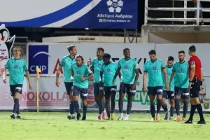 Εθνικός - Οθέλλος: Η μια έχασε δυο, η άλλη κέρδισε έναν (φώτος)