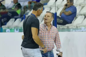 Το καλωσόρισμα του Σάντη στον Πρόδρομο στο "ΠΑΠ" (φώτος)