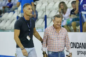 Το καλωσόρισμα του Σάντη στον Πρόδρομο στο "ΠΑΠ" (φώτος)