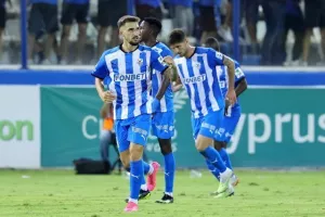 Ανόρθωση - ΑΠΟΕΛ: Ο Μπέλετς κράτησε... όρθιο τον ΑΠΟΕΛ και είπε "όχι" στην "Κυρία"! (φώτος) 