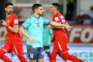 Λύτρωση στις καθυστερήσεις και πρώτη “ερυθρόλευκη” νίκη (Φώτος)