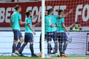 Σκόραρε σχεδόν με όλους 
