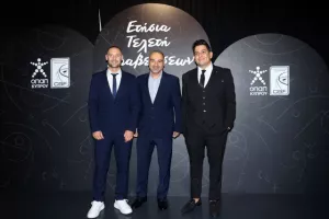 ΦΩΤΟΣ/Τελετή βραβεύσεων της ΚΟΚ