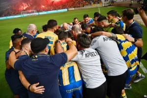 ΑΠΟΕΛ 1-1 Απόλλων: Πέτροβιτς και Νταρίκβα μοίρασαν... το ντέρμπι (φώτος)