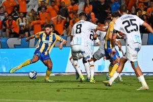 ΑΠΟΕΛ 1-1 Απόλλων: Πέτροβιτς και Νταρίκβα μοίρασαν... το ντέρμπι (φώτος)
