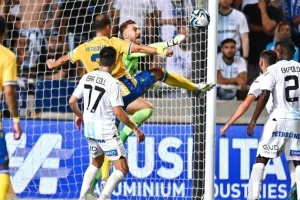 ΑΠΟΕΛ 1-1 Απόλλων: Πέτροβιτς και Νταρίκβα μοίρασαν... το ντέρμπι (φώτος)