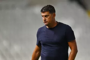 Ομάδα... Βλάνταν μέρα με τη μέρα