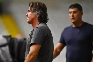 "Έκλεισε το ρόστερ" από Σα Πίντο 