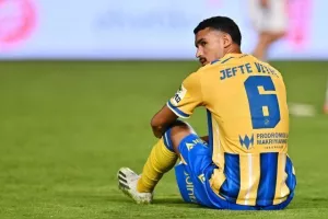ΑΠΟΕΛ 1-1 Απόλλων: Πέτροβιτς και Νταρίκβα μοίρασαν... το ντέρμπι (φώτος)