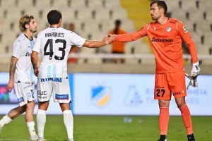 ΑΠΟΕΛ 1-1 Απόλλων: Πέτροβιτς και Νταρίκβα μοίρασαν... το ντέρμπι (φώτος)