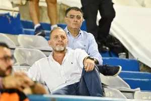 (Φωτορεπορτάζ) Ο κόσμος του ΑΠΟΕΛ 