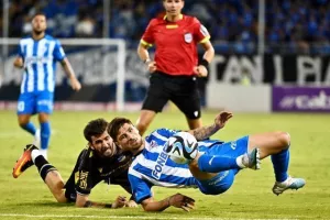 Ανόρθωση - ΑΠΟΕΛ: Ο Μπέλετς κράτησε... όρθιο τον ΑΠΟΕΛ και είπε "όχι" στην "Κυρία"! (φώτος) 