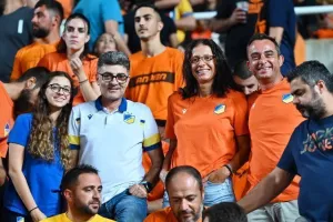  Η "πορτοκαλί" πλευρά στο "αιώνιο" (φώτος)  