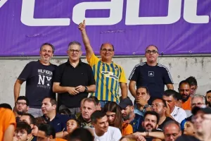  Η "πορτοκαλί" πλευρά στο "αιώνιο" (φώτος)  