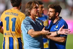 Ομόνοια - ΑΠΟΕΛ: Πράσινο... το ροντέο με τέσσερις αποβολές, αμέτρητες κίτρινες και χαμένο πέναλτι! (φώτος)
