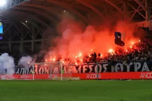 Απόλλων - ΑΕΛ: Το πρώτο της χρονιάς... βάφτηκε γαλάζιο! (Φώτος)