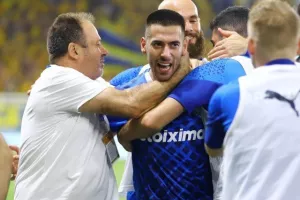 Απόλλων - ΑΕΛ: Το πρώτο της χρονιάς... βάφτηκε γαλάζιο! (Φώτος)